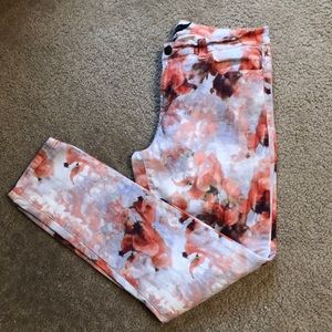Calvin Klein size 14 floral skinny jeans.